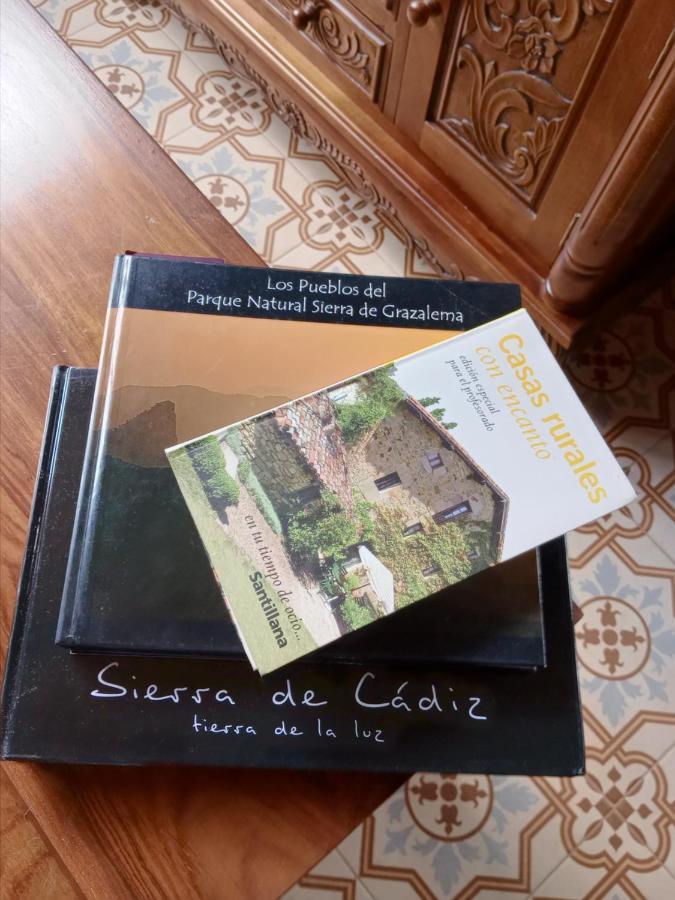 Casa Paco ξενώνας El Bosque Εξωτερικό φωτογραφία